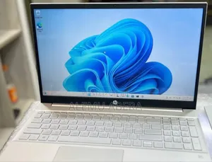 New Laptop HP Pavilion 15 8GB Intel Core i5 SSD 512GB