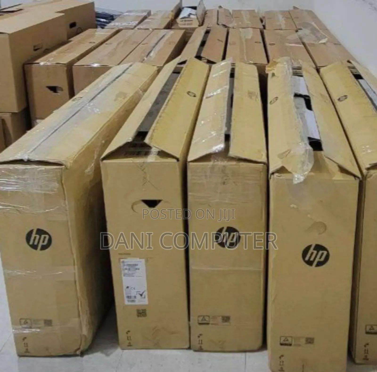 New HP 200 G4 22 All-in-One 8GB Intel Core i5 SSD 512GB
