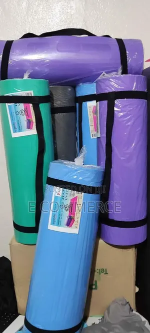 ትልቁ (Larger) Yoga Mat