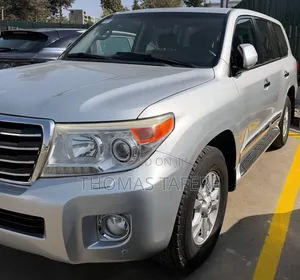 Toyota Land Cruiser 2016