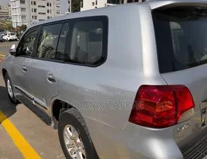Toyota Land Cruiser 2016