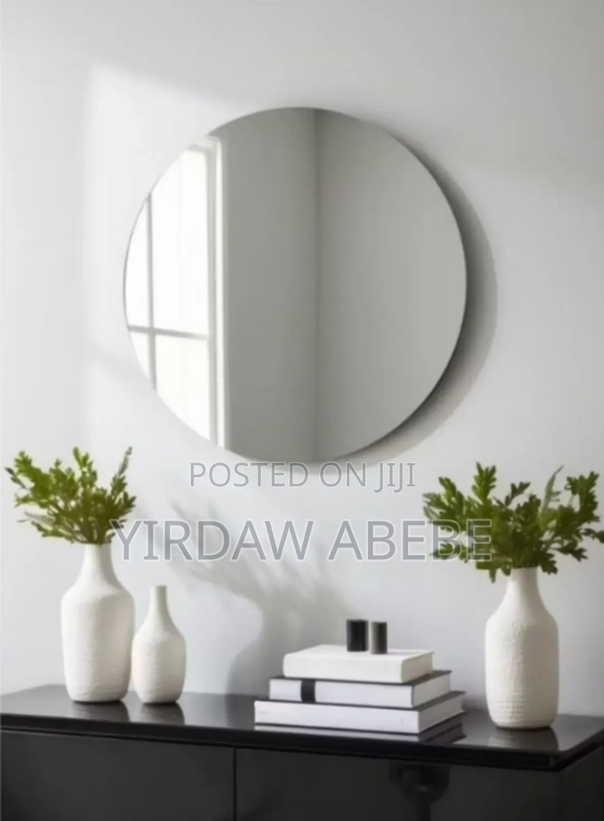 Round Mirror