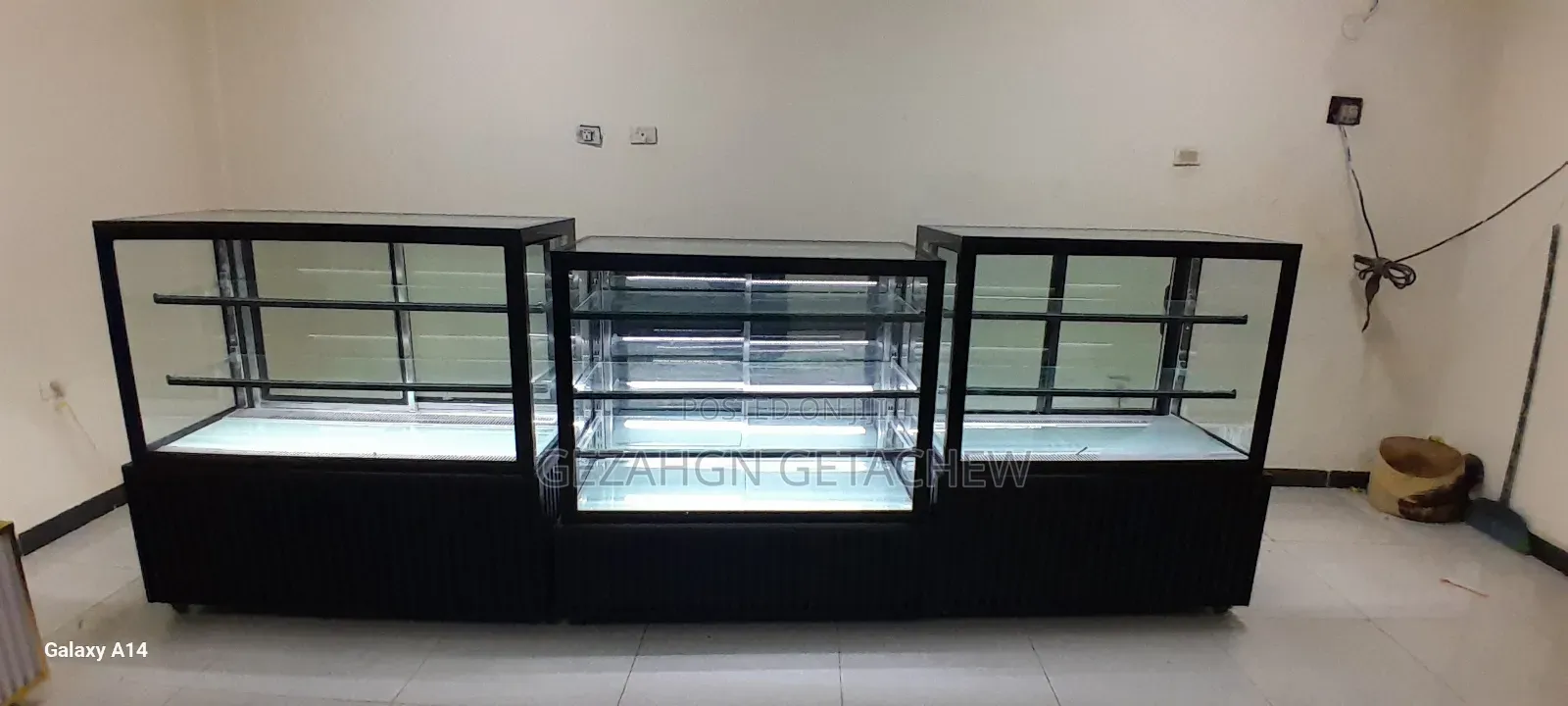 Cake Display