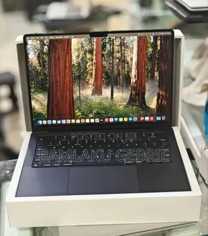 New Laptop Apple MacBook Pro 2024 M4 14-inch 16GB Apple M4 Pro SSD 1T
