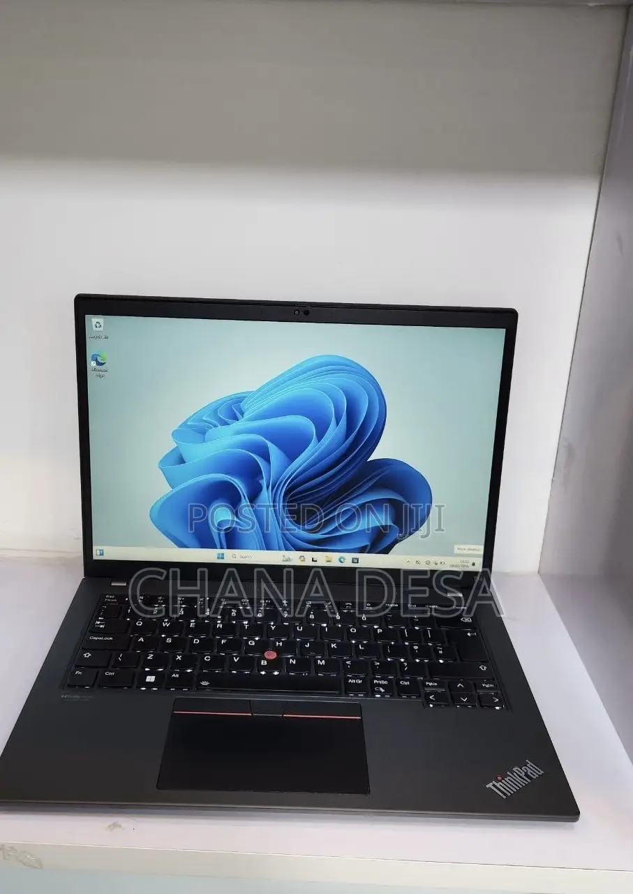 New Laptop Lenovo ThinkPad T14 16GB Intel Core i7 SSD 512GB