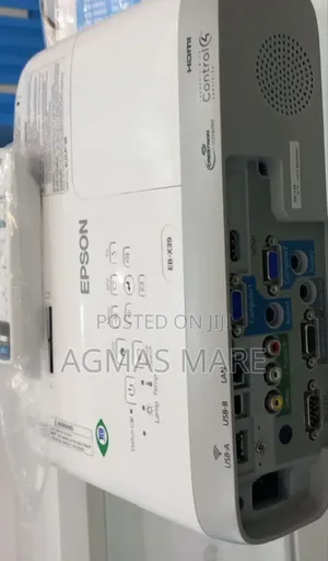 Brand New Epson Projector With Manual Model Name