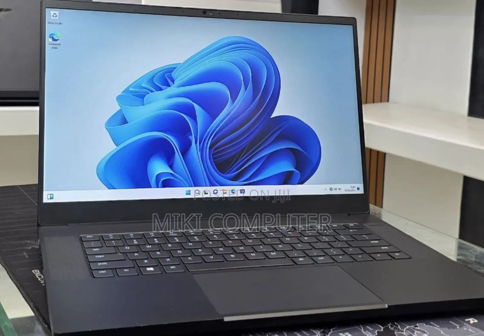 New Laptop Razer Blade 16GB Intel Core i7 SSD 512GB