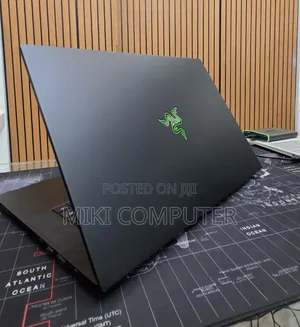New Laptop Razer Blade 16GB Intel Core i7 SSD 512GB