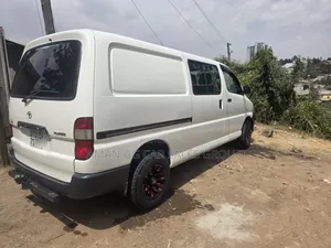 Toyota HiAce 2011 Yellow