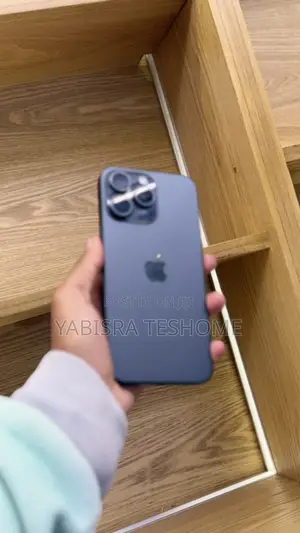 Apple iPhone 15 Pro Max 512 GB Black