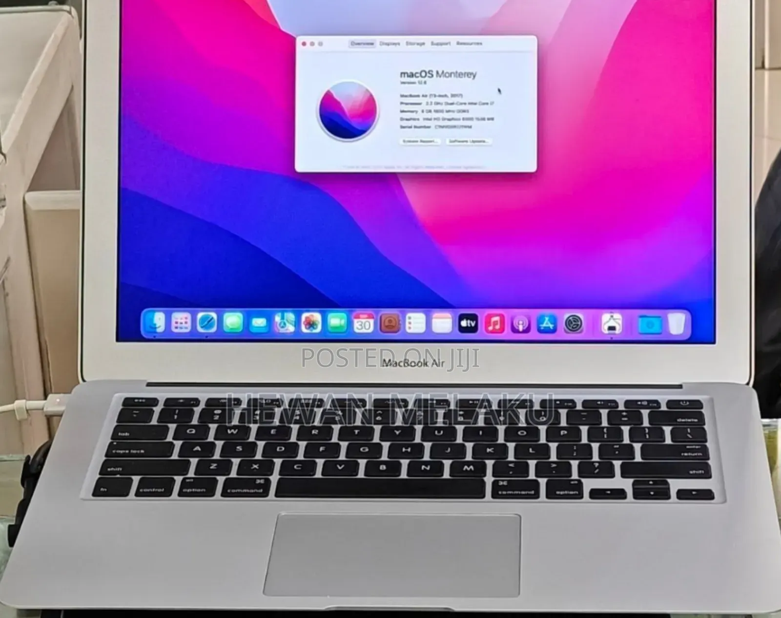 New Laptop Apple MacBook Air 2017 8GB Intel Core i7 SSD 256GB