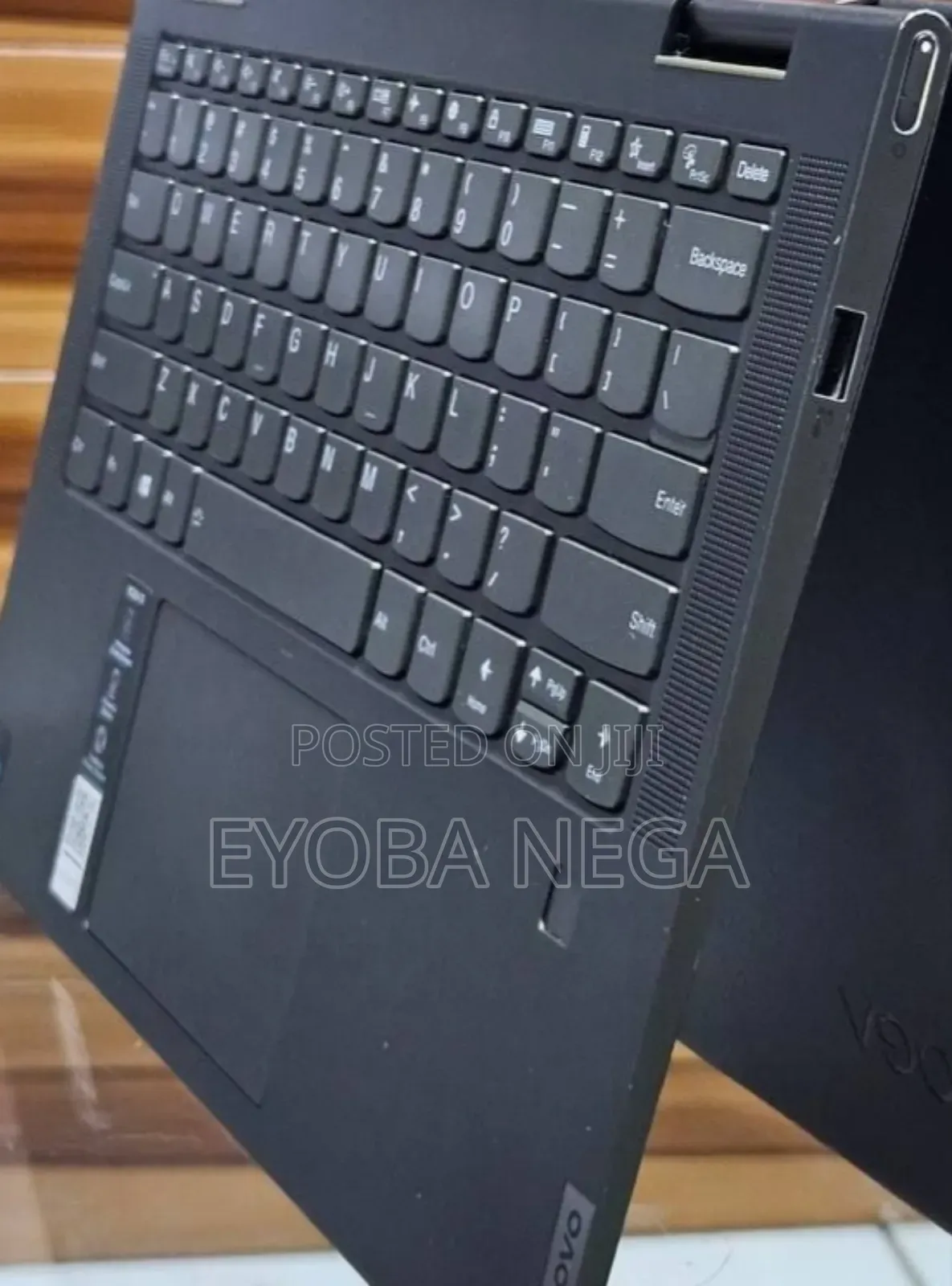 New Laptop Lenovo Yoga 7i 16GB Intel Core i5 SSD 512GB