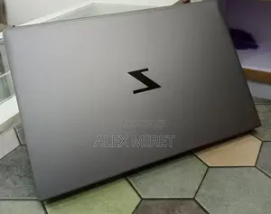 New Laptop HP ZBook 15 32GB Intel Core i7 SSD 1T
