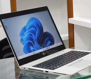 New Laptop HP Pavilion 15 16GB AMD A8 SSD 1T