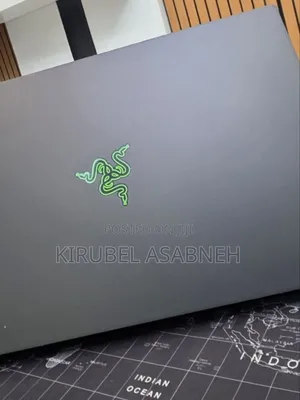 New Laptop Razer Blade 16GB Intel Core i7 SSD 512GB