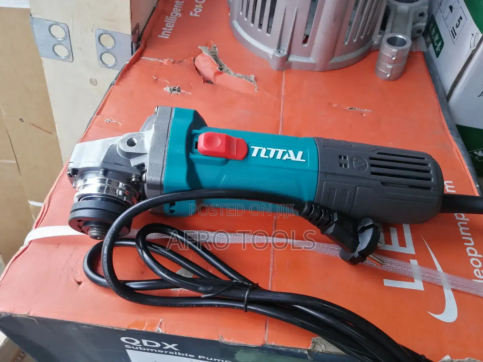 Total 1100w Grinder