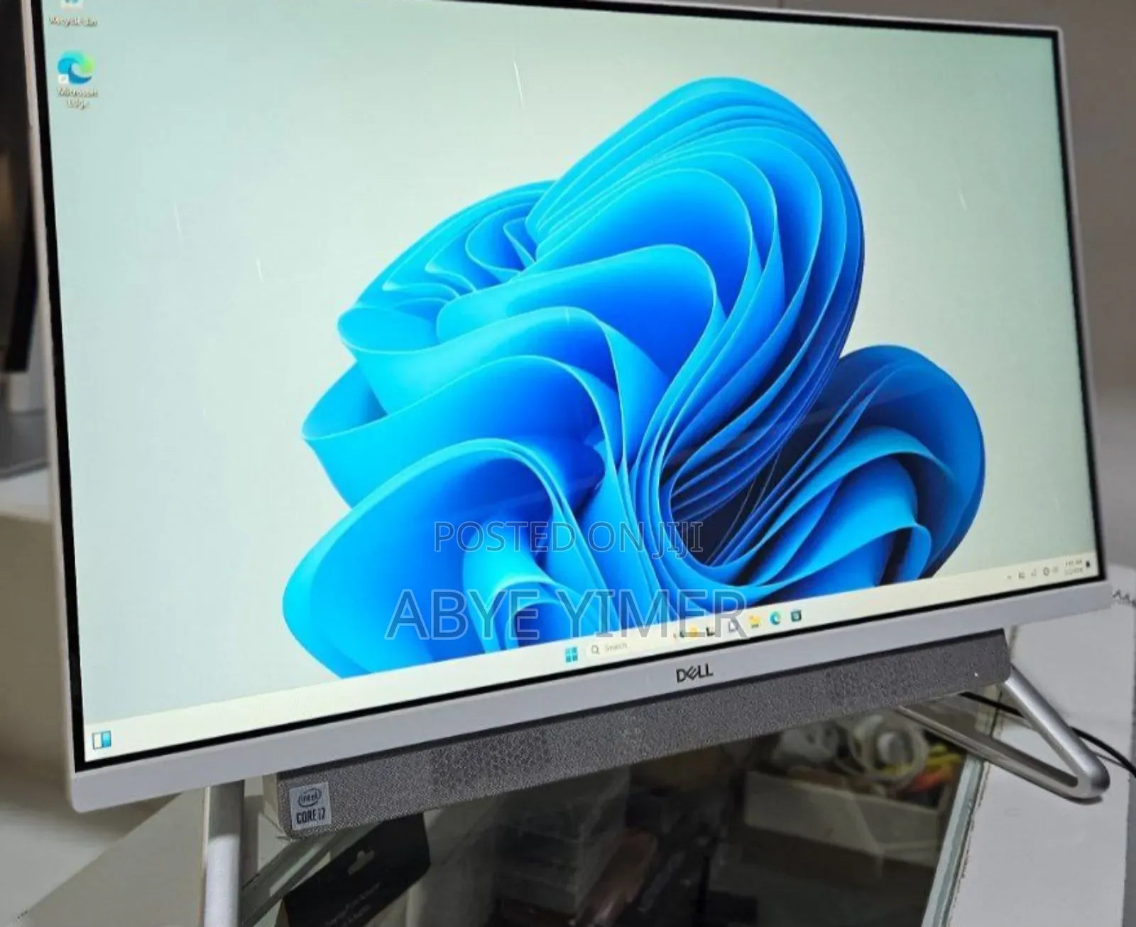 New Dell Inspiron 27 All-in-One 12GB Intel Core i7 SSD 512GB