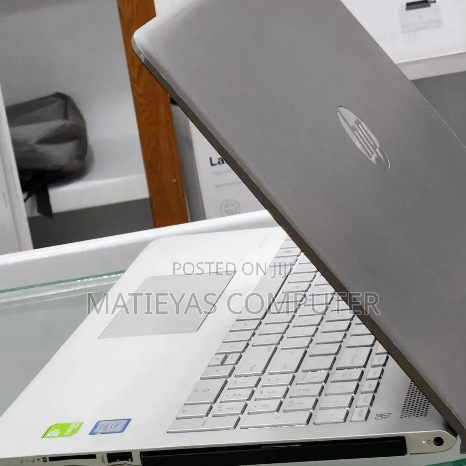 New Laptop HP Pavilion 15 8GB Intel Core i7 SSD 512GB