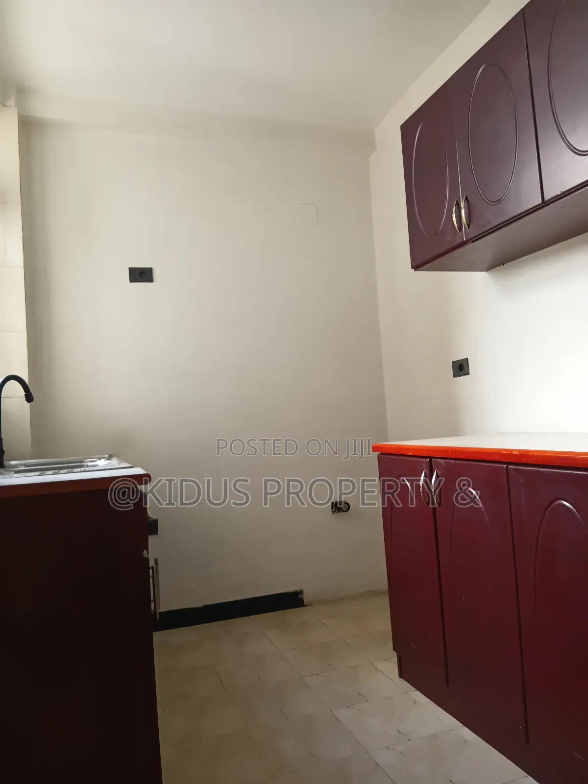 2bdrm Apartment in Lafto Mall(Adot), Lideta for rent