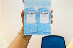 Skin1004 Centella Hyalu-Cica Sun Serum