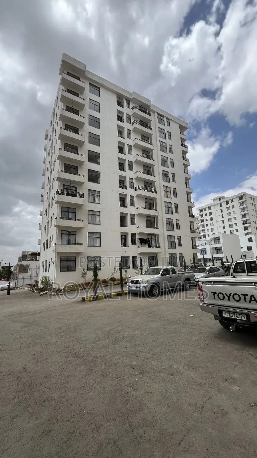 2bdrm Apartment in Noah Real Estate, Bole for rent