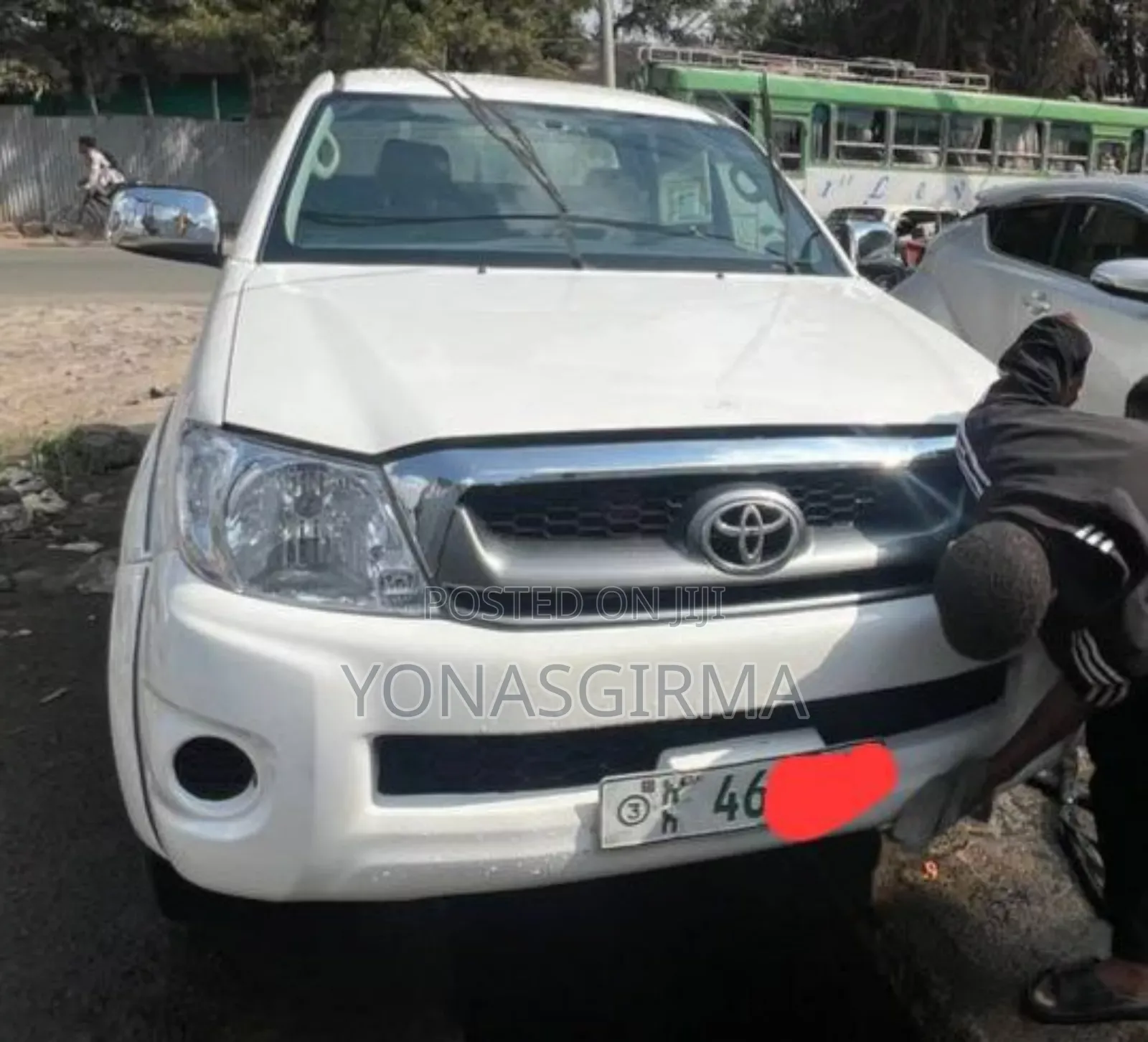 Toyota Hilux 2008 White