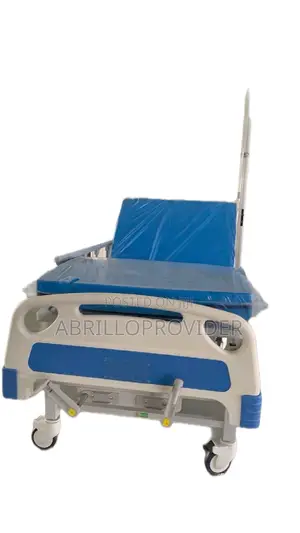 Medical Bed With 2 Crank Steel Construction For Patient Competitive