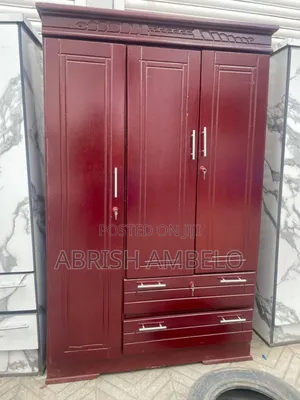ቡን Color MDF Closets