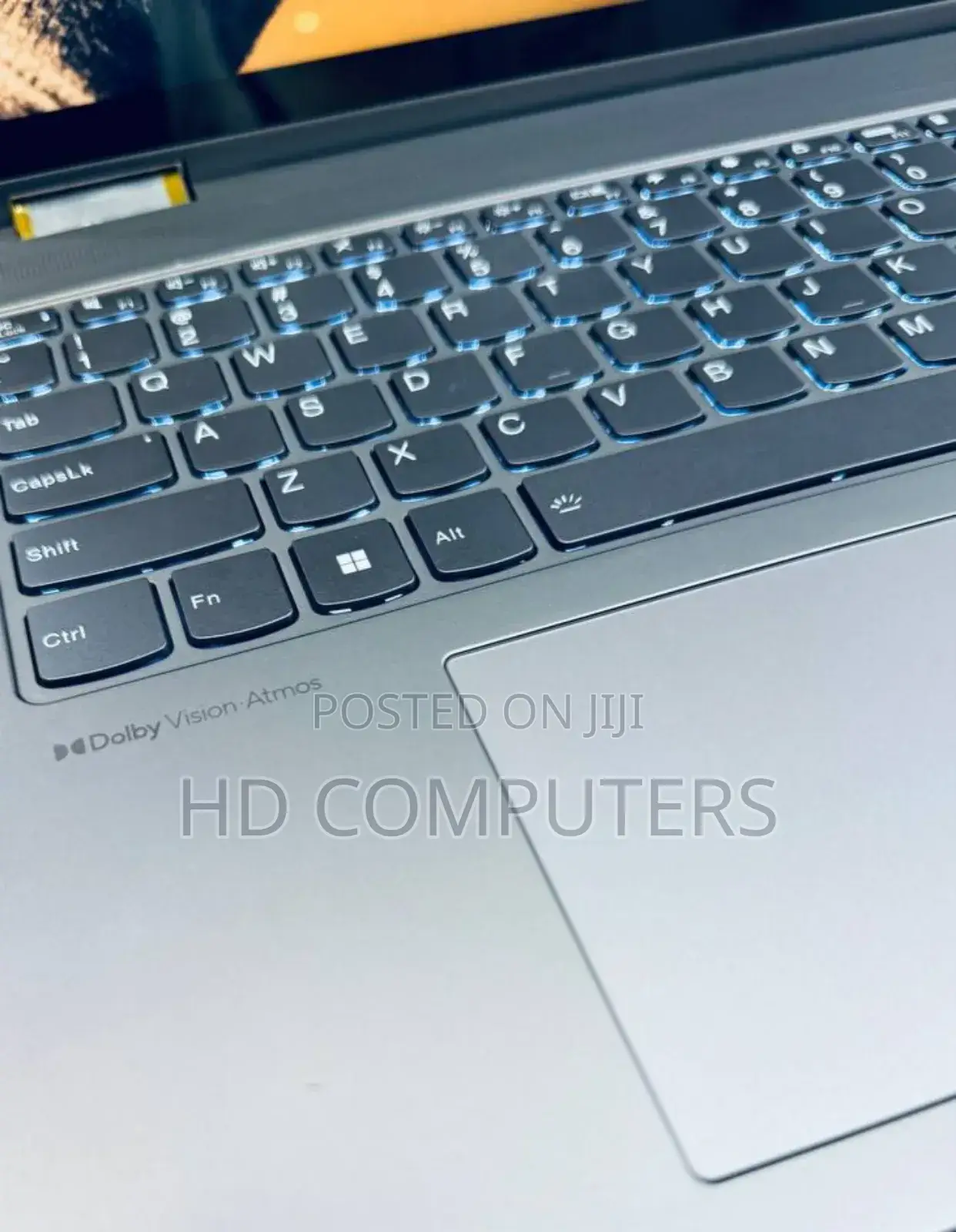 New Laptop Lenovo Yoga 7i 16GB Intel Core i7 SSD 512GB