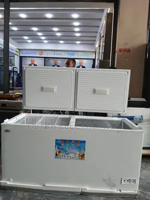 Elegance Chest Freezer Is a Large-Capacity Appliance for Commercial