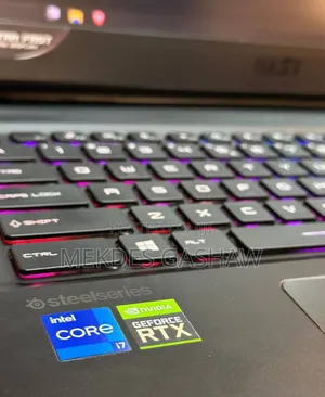 New Laptop MSI GP75 Leopard 16GB Intel Core i7 SSD 128GB
