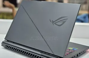 New Laptop Asus 32GB Intel Core i9 SSD 2T