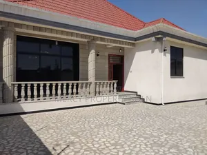 6bdrm House in Yeka for sale