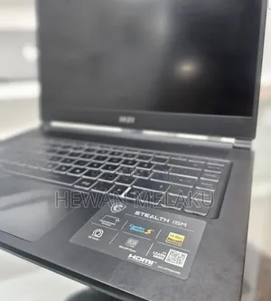 New Laptop MSI 16GB Intel Core i7 SSD 512GB