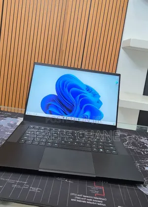 New Laptop Razer Blade 16GB Intel Core i9 SSD 512GB