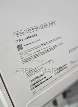 New Laptop Apple MacBook Air 2025 M4 13-inch 16GB Apple M4 SSD 256GB