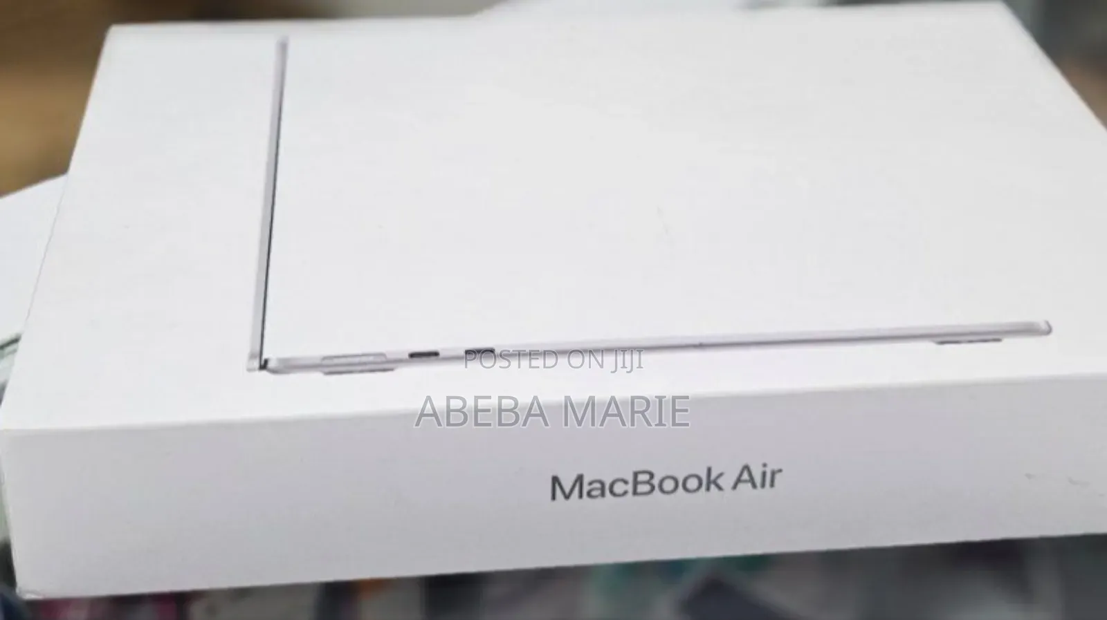 New Laptop Apple MacBook Air 2025 M4 13-inch 16GB Apple M4 SSD 256GB