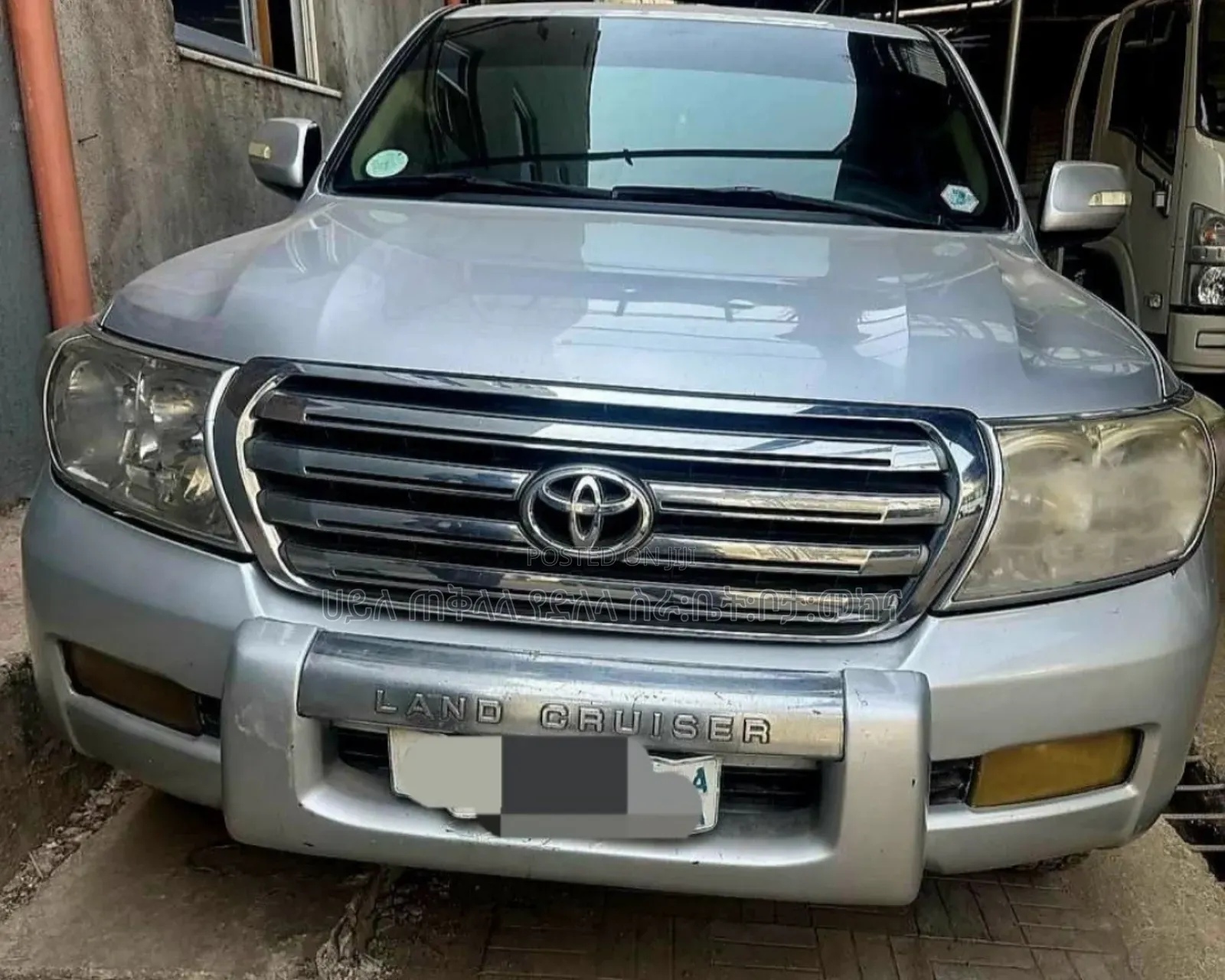 Toyota Land Cruiser 2011 Silver