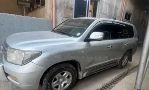 Toyota Land Cruiser 4.5 V8 GXR 2010