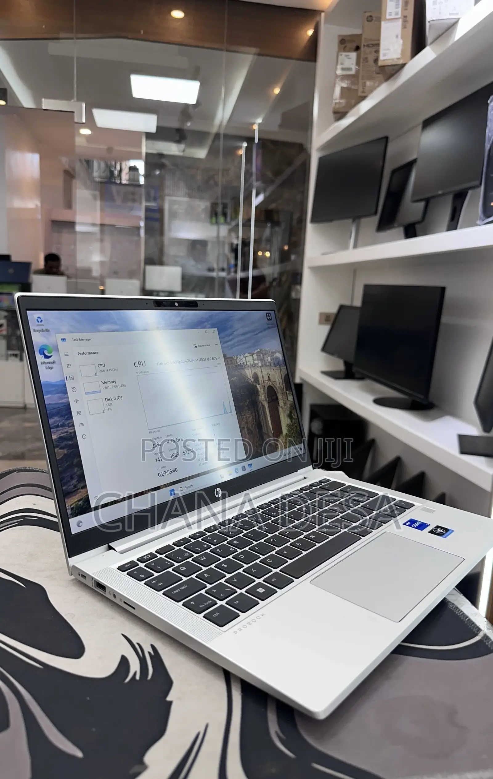 New Laptop HP 16GB Intel Core i7 SSD 256GB
