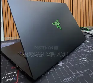 New Laptop Razer Blade 16GB Intel Core i7 SSD 512GB