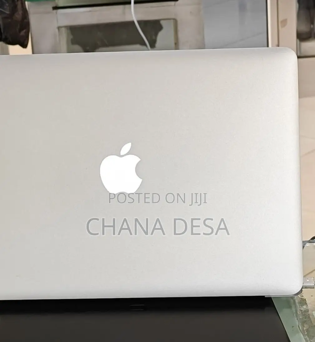 New Laptop Apple MacBook Air 2017 8GB Intel Core i7 SSD 512GB