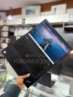 New Laptop Lenovo ThinkPad T470s 8GB Intel Core i5 SSD 512GB