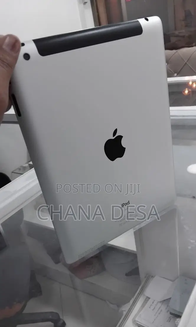 New Apple iPad 3 Wi-Fi 32 GB