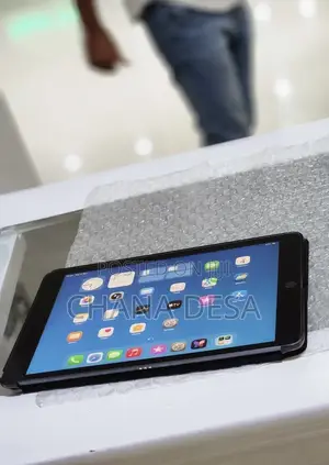 New Apple iPad 10.2 (2020) Wi-Fi 128 GB