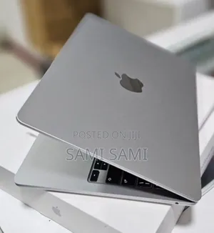 New Laptop Apple MacBook Air 2025 M4 13-inch 8GB Apple M4 SSD 256GB
