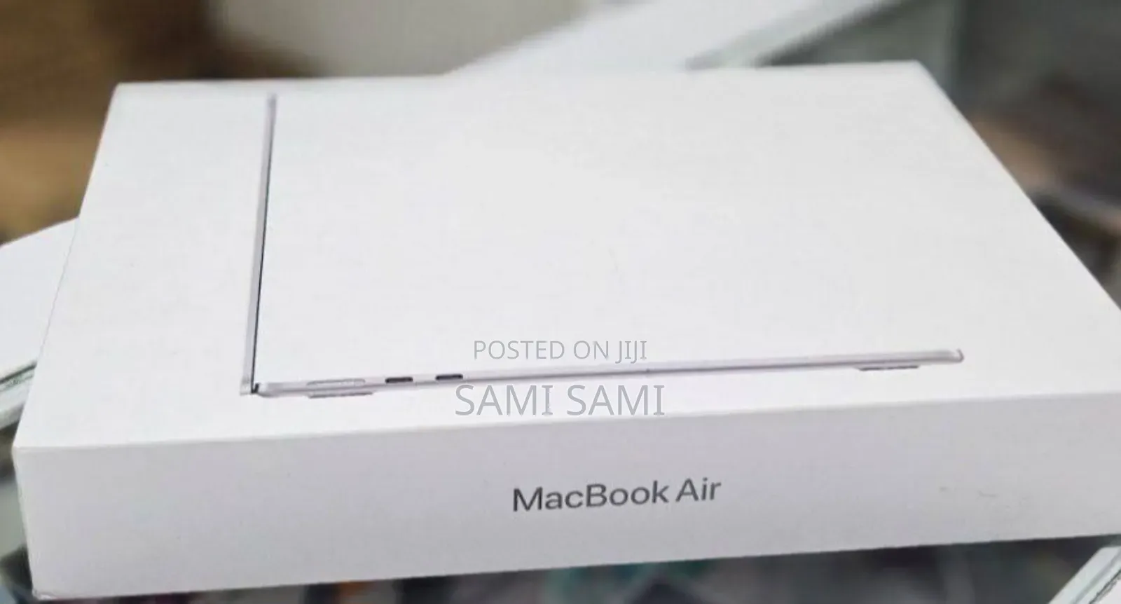 New Laptop Apple MacBook Air 2025 M4 13-inch 8GB Apple M4 SSD 256GB