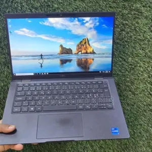 New Laptop Dell Latitude 5300 16GB Intel Core i5 SSD 256GB