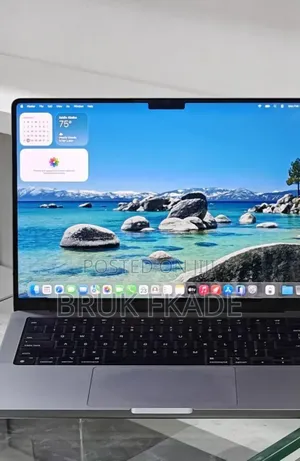 New Laptop Apple MacBook Pro 2023 M3 14-inch 8GB Apple M3 Pro SSD 512GB