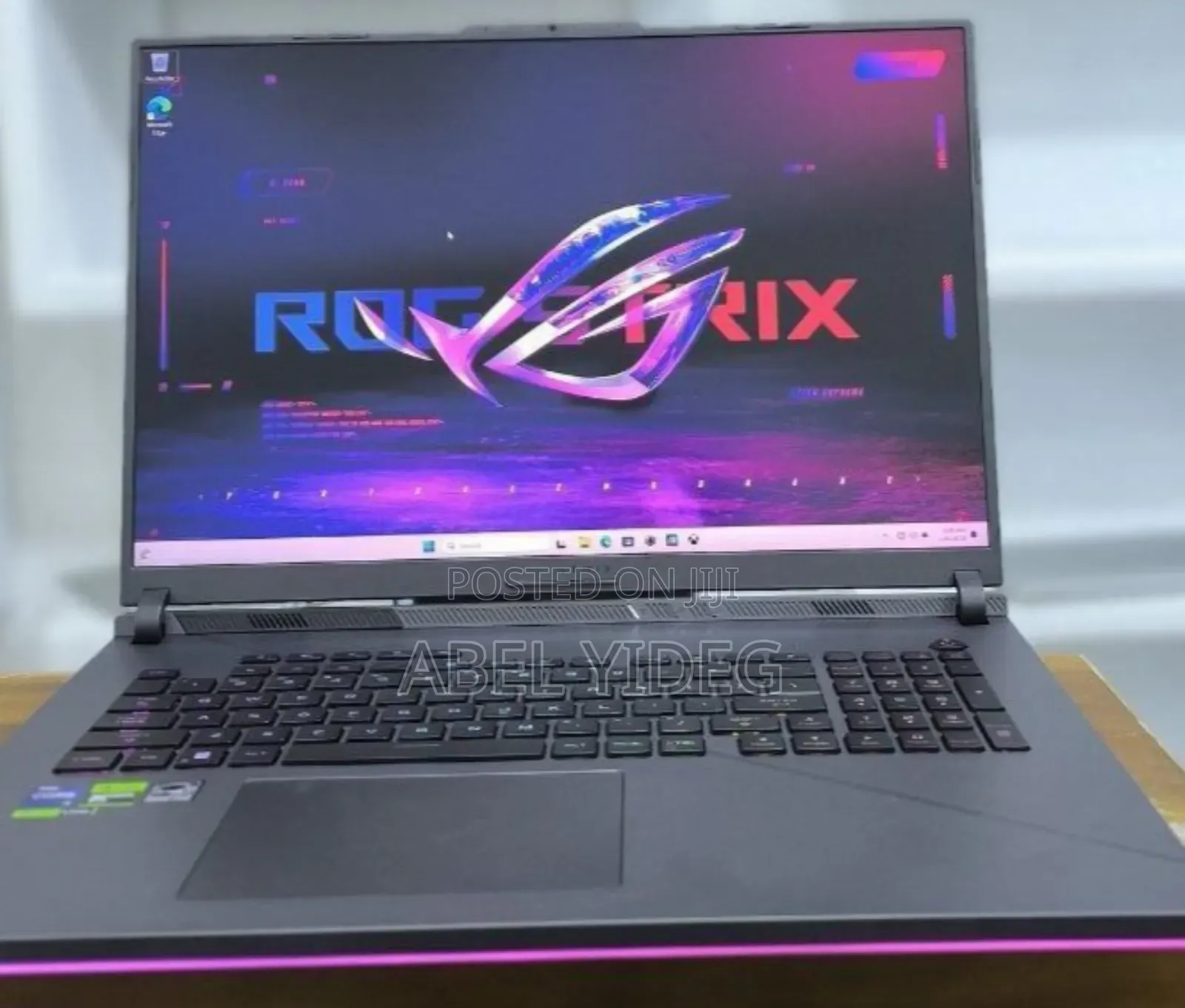 New Laptop Asus ROG Strix G17 16GB Intel Core i9 SSD 1T